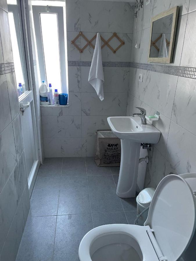 Happy Corner Guest House Шкодер Экстерьер фото