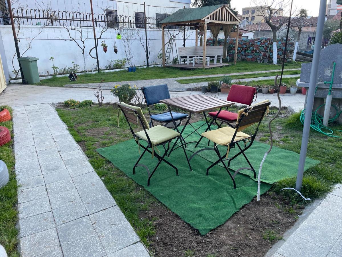 Happy Corner Guest House Шкодер Экстерьер фото