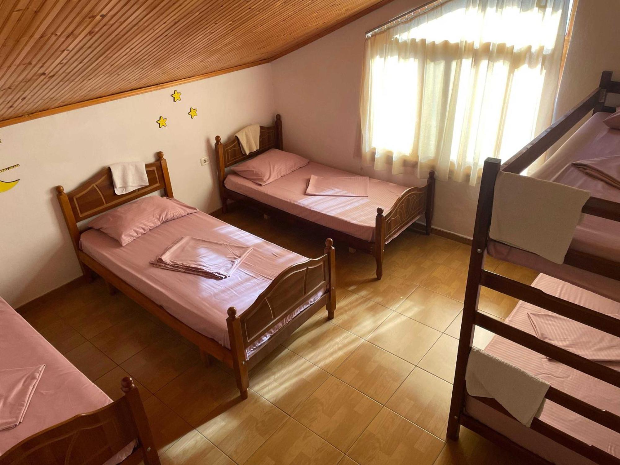 Happy Corner Guest House Шкодер Экстерьер фото