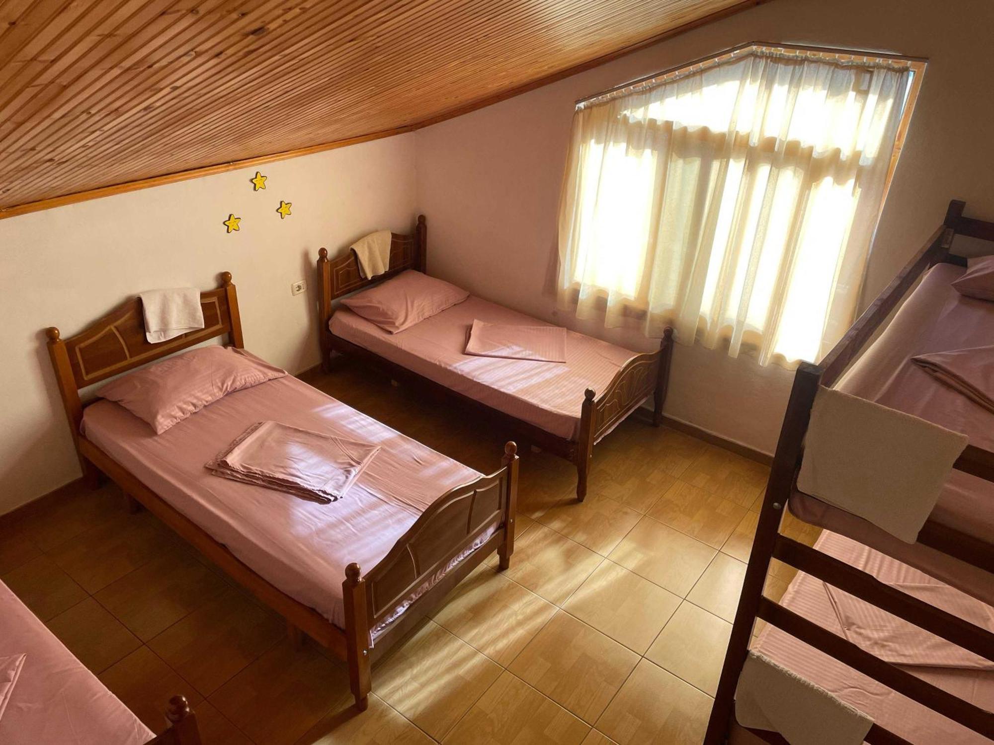 Happy Corner Guest House Шкодер Экстерьер фото