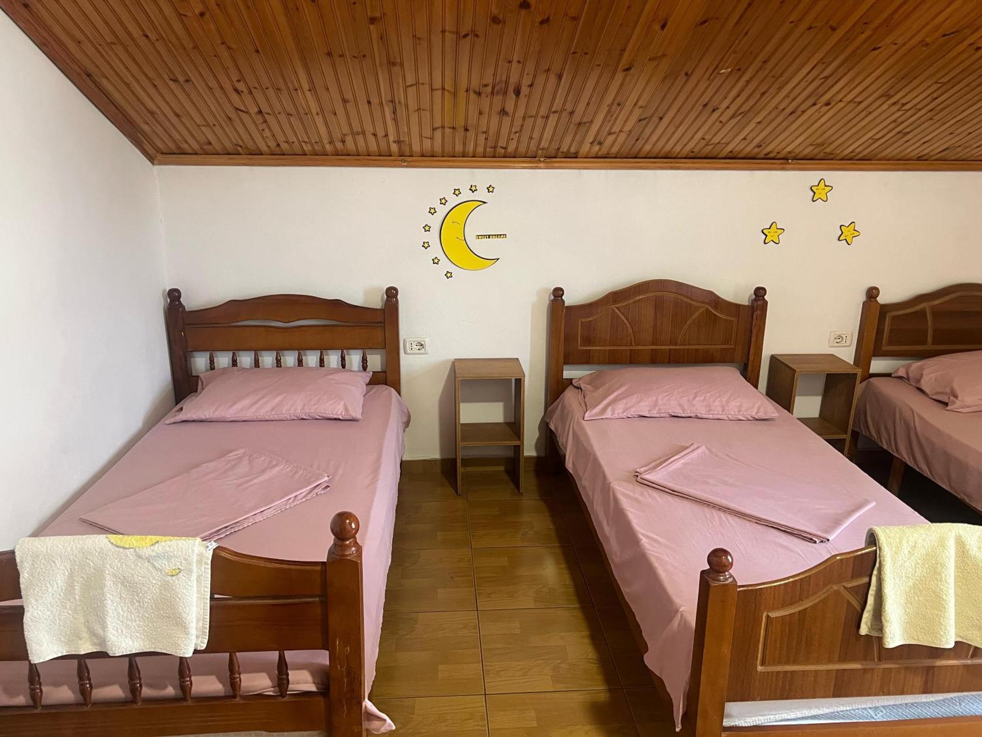 Happy Corner Guest House Шкодер Экстерьер фото