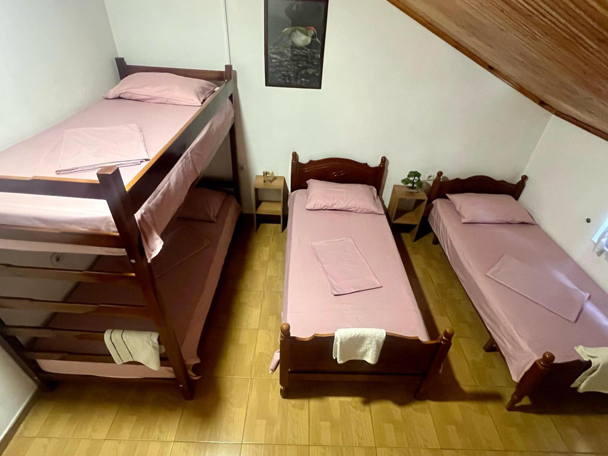 Happy Corner Guest House Шкодер Экстерьер фото