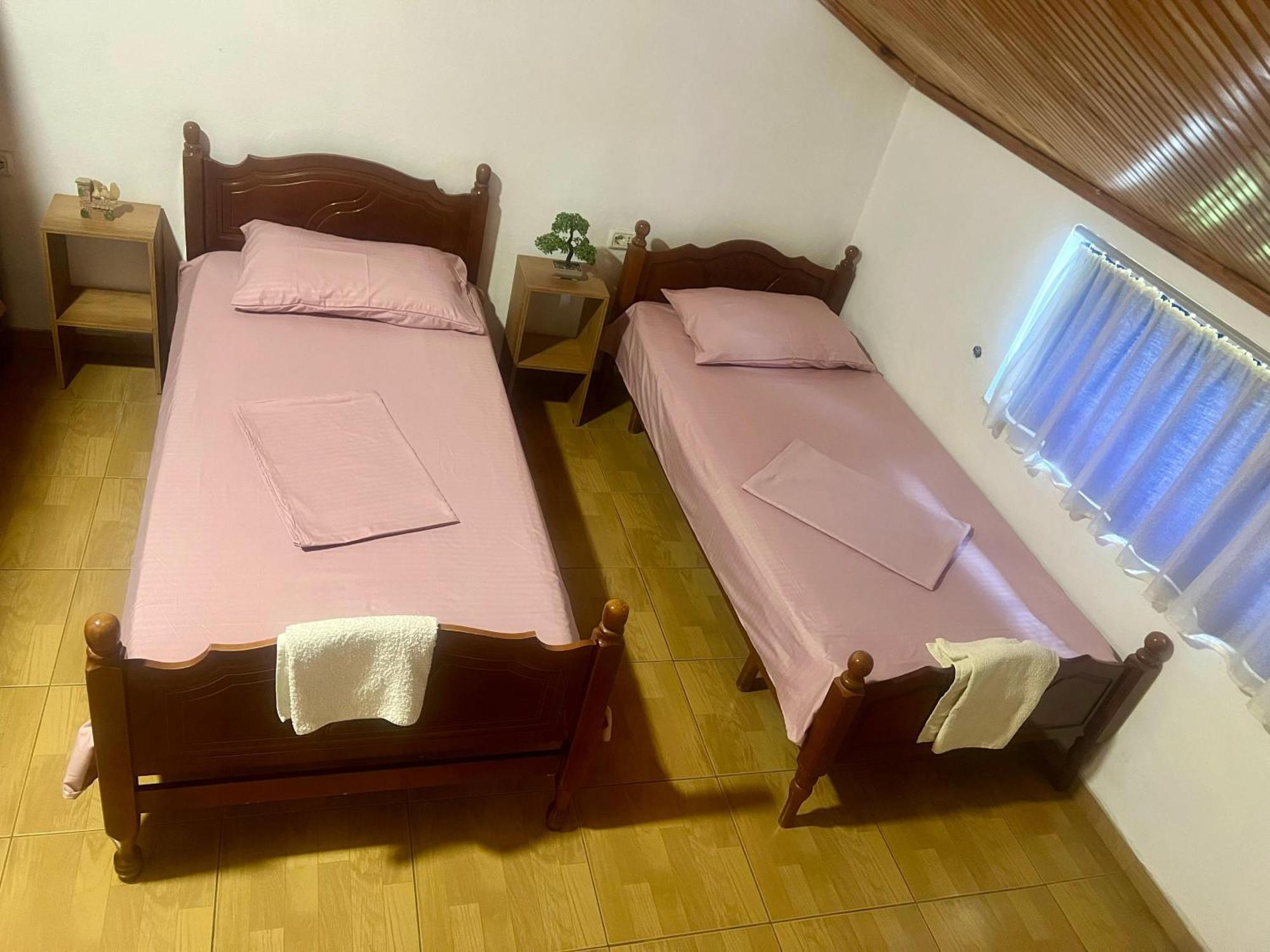 Happy Corner Guest House Шкодер Экстерьер фото