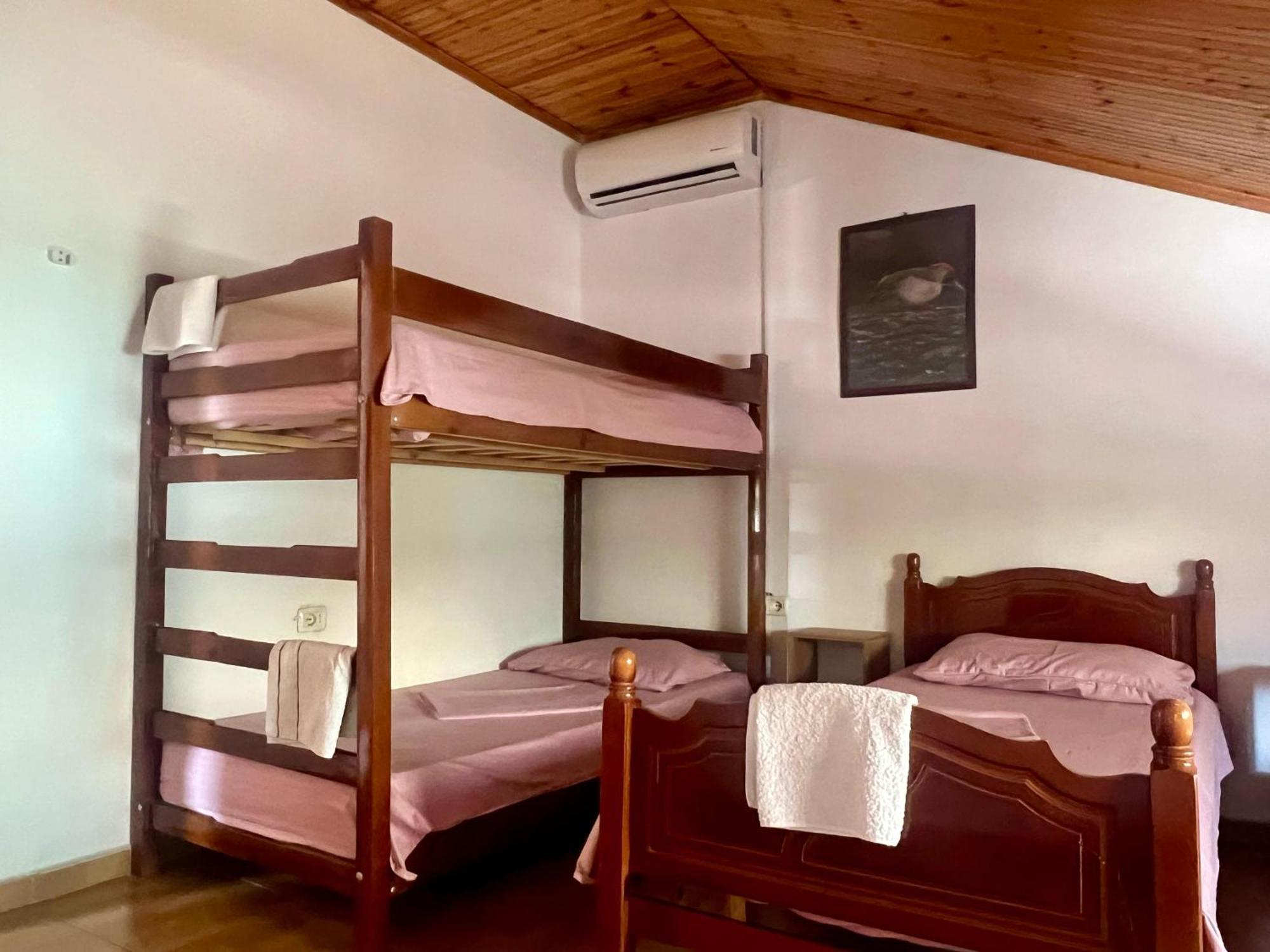 Happy Corner Guest House Шкодер Экстерьер фото
