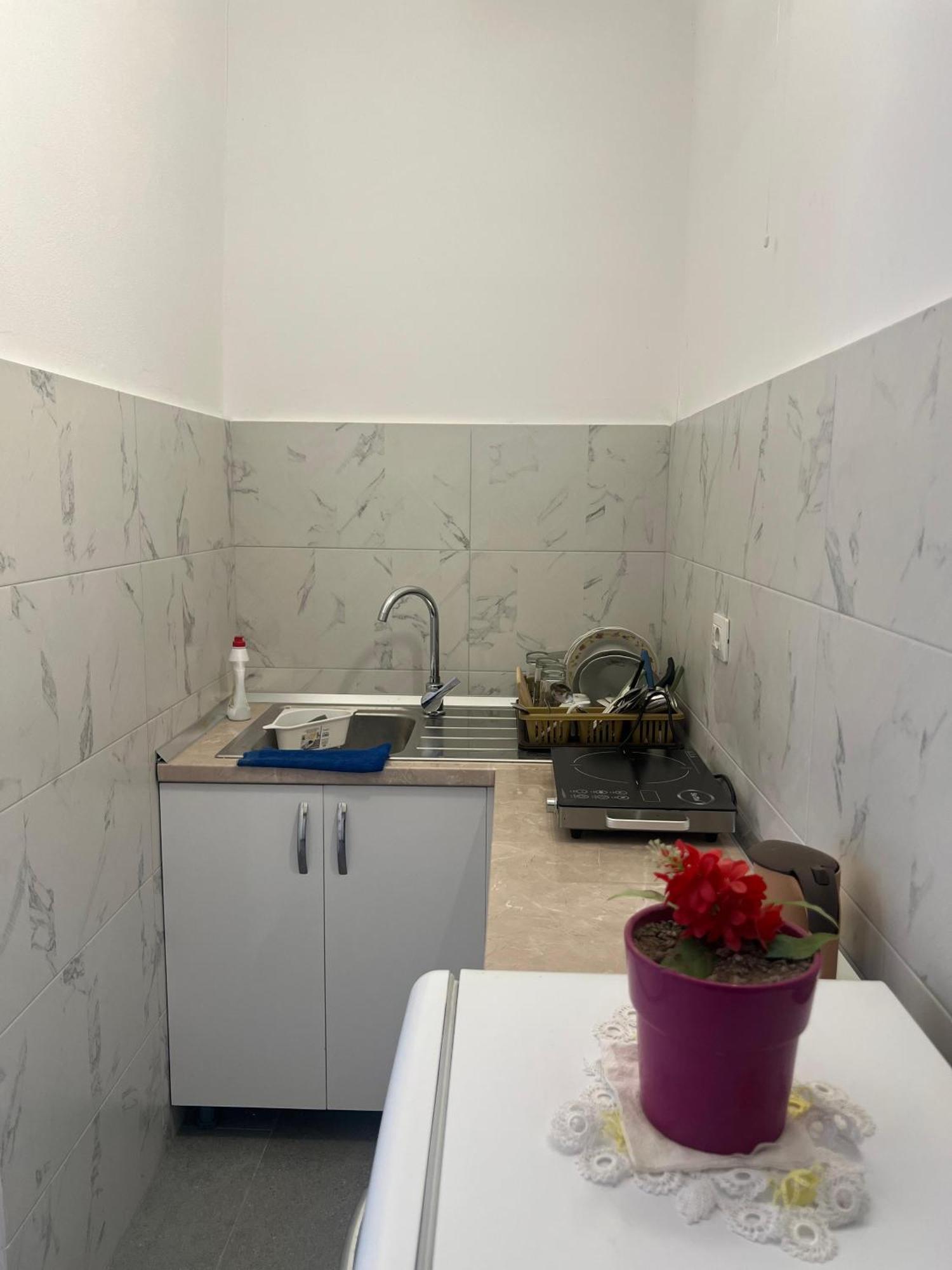 Happy Corner Guest House Шкодер Экстерьер фото