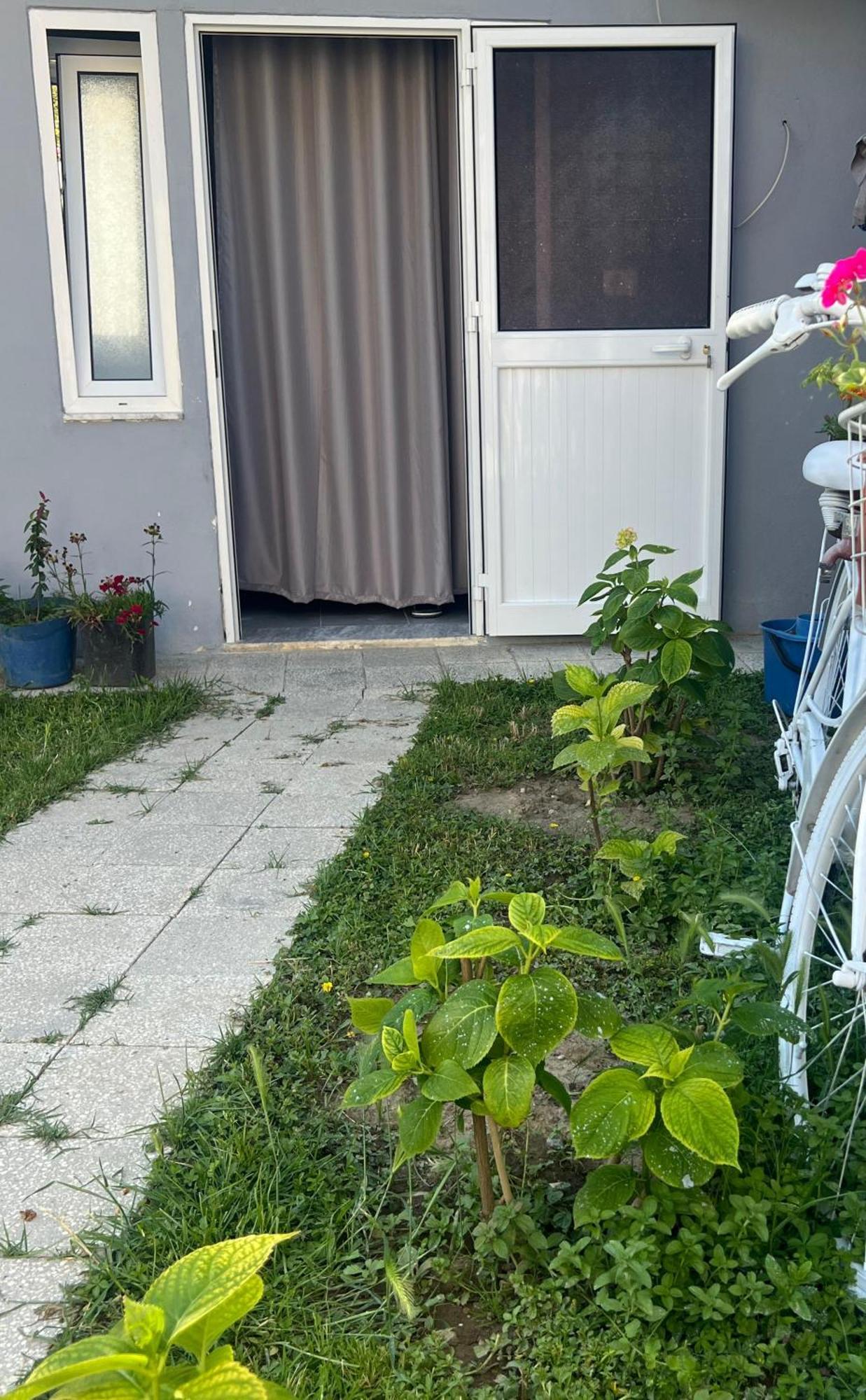 Happy Corner Guest House Шкодер Экстерьер фото